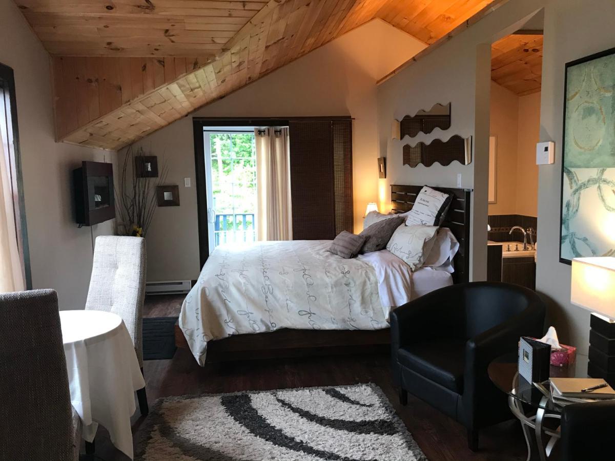 Domaine De La Baie, Les Suites ชาวินิแกน ภายนอก รูปภาพ